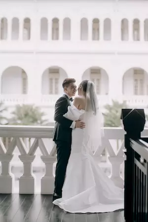 inscription 4b42b79d83929eb54564f58f2dc28d241c60e1d34b8f1fa33891db1f45a42389i0