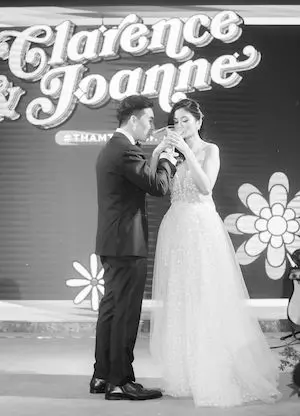 inscription 9f7eec0f89f1ef912a68f270e6c7f6127a6f93368d65e8e75e9d952411363601i0